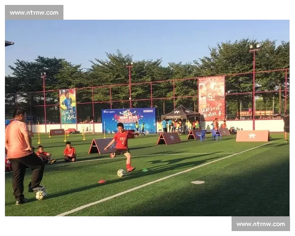 高清足球赛事直播APP下载指南畅享全球赛场精彩即时比分数据分析权威解说 - 副本 - 副本 - 副本 (26) - 副本 - 副本 - 副本 - 副本